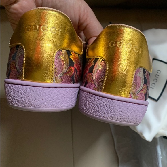 Sold x Gucci Ace Florals - Picture 5 of 8